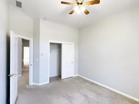 654 W Muncie Ave, Clovis, CA 93619 photo 54