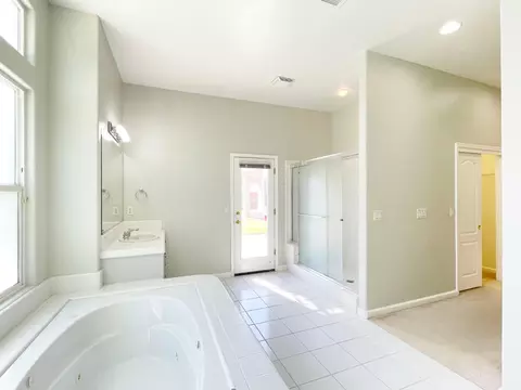 654 W Muncie Ave, Clovis, CA 93619 photo 69