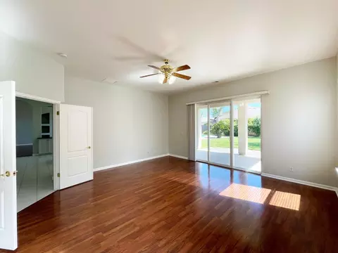 654 W Muncie Ave, Clovis, CA 93619 photo 40