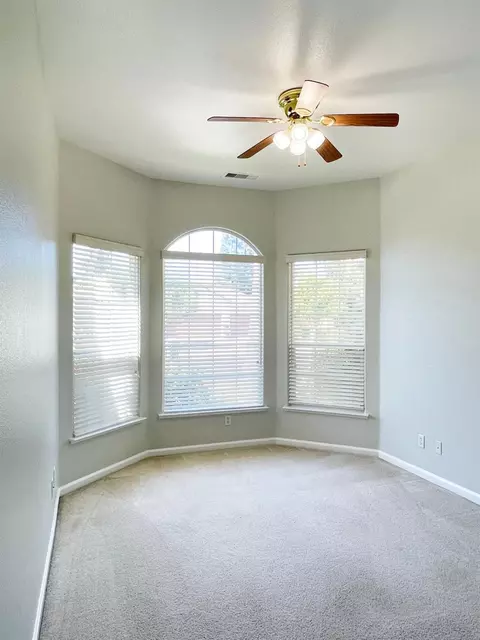 654 W Muncie Ave, Clovis, CA 93619 photo 51