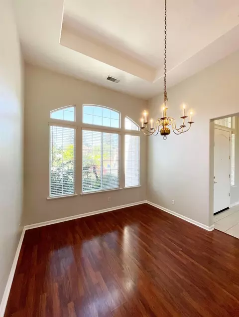 654 W Muncie Ave, Clovis, CA 93619 photo 22