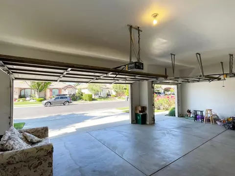 654 W Muncie Ave, Clovis, CA 93619 photo 88
