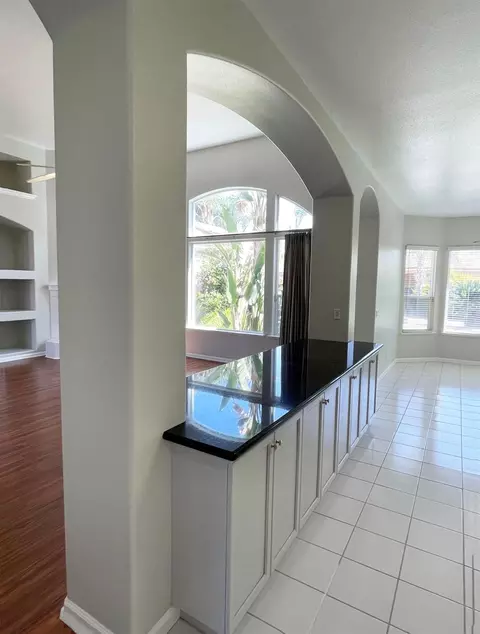 654 W Muncie Ave, Clovis, CA 93619 photo 18