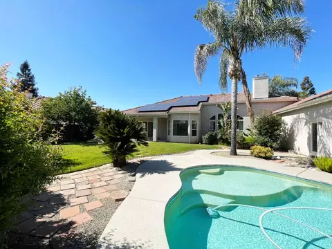 654 W Muncie Ave, Clovis, CA 93619 photo 78