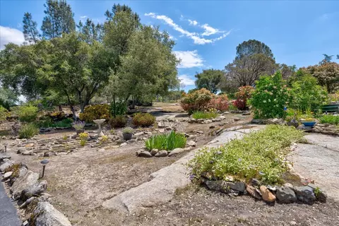 31686 Apache Rd, Coarsegold, CA 93614 photo 6