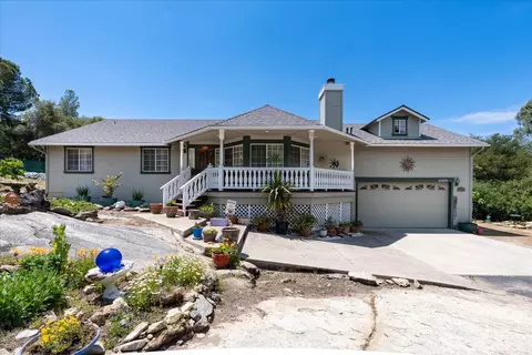 31686 Apache Rd, Coarsegold, CA 93614 photo 1