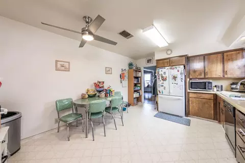 103 B St, Lemoore, CA 93245 photo 16