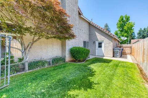 2012 Calimyrna Ave, Clovis, CA 93611 photo 26