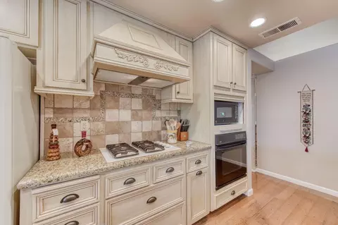 2012 Calimyrna Ave, Clovis, CA 93611 photo 11