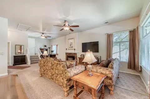 2012 Calimyrna Ave, Clovis, CA 93611 photo 13