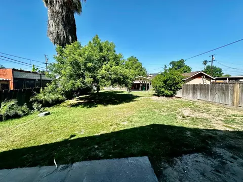 1234 E St, Reedley, CA 93654 photo 21
