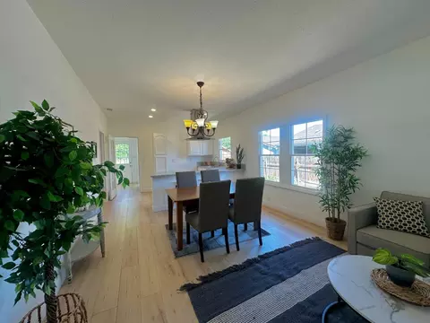 1234 E St, Reedley, CA 93654 photo 4