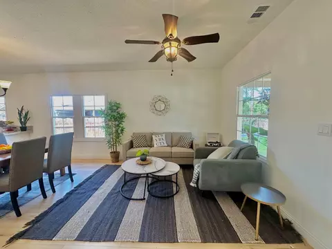 1234 E St, Reedley, CA 93654 photo 5