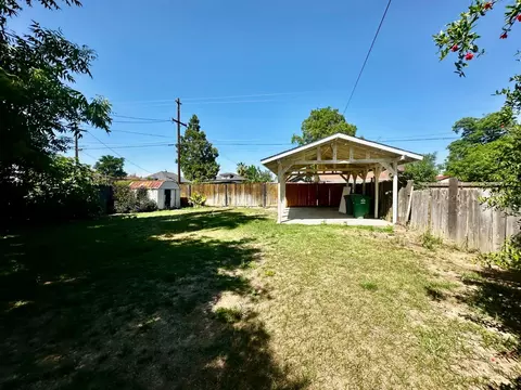 1234 E St, Reedley, CA 93654 photo 23