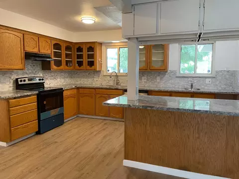 1007 Aram Ave, Madera, CA 93637 photo 3