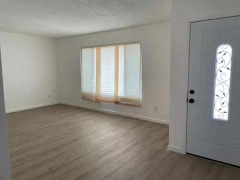 1007 Aram Ave, Madera, CA 93637 photo 8