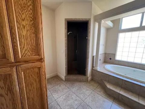 1464 Larrete Ave, Madera, CA 93637 photo 18