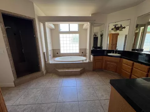 1464 Larrete Ave, Madera, CA 93637 photo 17