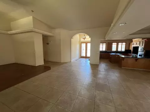 1464 Larrete Ave, Madera, CA 93637 photo 12