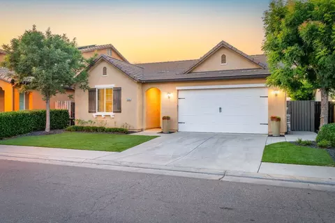 3039 Wrenwood Ave, Clovis, CA 93619 photo 1