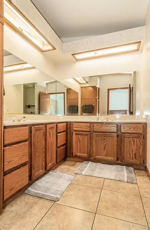 408 Devon Dr, Lemoore, CA 93245 photo 18