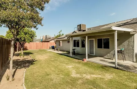 408 Devon Dr, Lemoore, CA 93245 photo 28