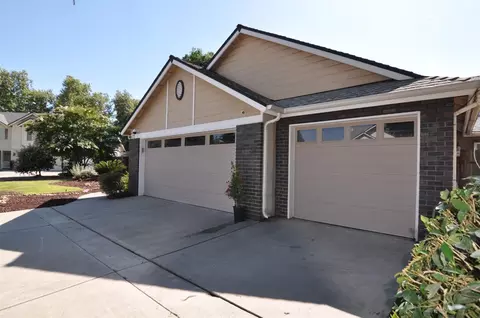 672 N Harvard Ave, Clovis, CA 93611 photo 6