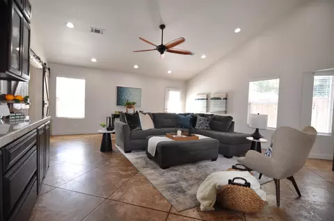 672 N Harvard Ave, Clovis, CA 93611 photo 25