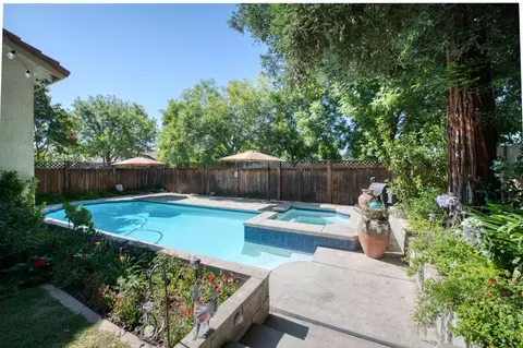 792 Filbert Ave, Clovis, CA 93611 photo 39