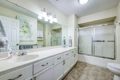792 Filbert Ave, Clovis, CA 93611 photo 24