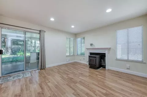792 Filbert Ave, Clovis, CA 93611 photo 13
