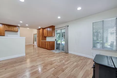 792 Filbert Ave, Clovis, CA 93611 photo 14