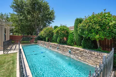 79 W Powers Ave, Clovis, CA 93619 photo 28