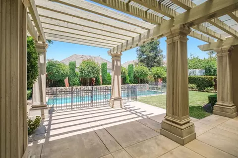 79 W Powers Ave, Clovis, CA 93619 photo 26