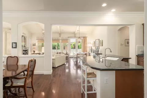 79 W Powers Ave, Clovis, CA 93619 photo 5
