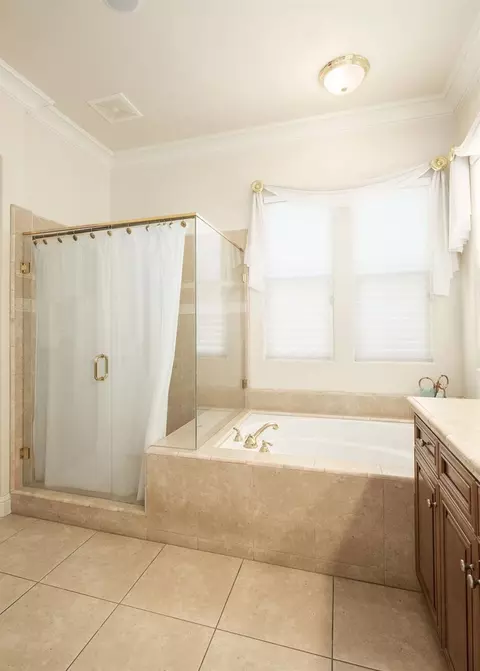 79 W Powers Ave, Clovis, CA 93619 photo 18
