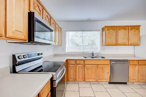 1219 Daybreak Dr, Merced, CA 95348 photo 13