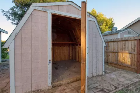 2859 Pontiac Ave, Clovis, CA 93611 photo 30