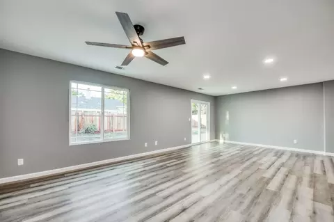 2859 Pontiac Ave, Clovis, CA 93611 photo 17