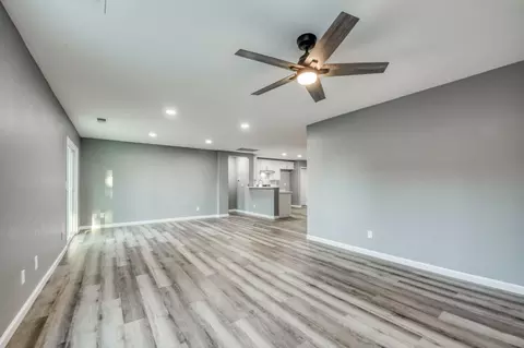 2859 Pontiac Ave, Clovis, CA 93611 photo 16
