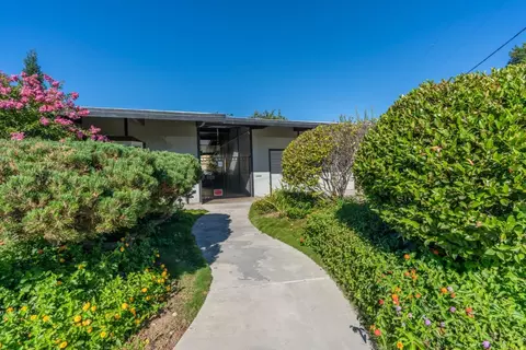 130 N Park Dr, Madera, CA 93637 photo 3
