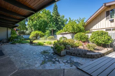 130 N Park Dr, Madera, CA 93637 photo 39