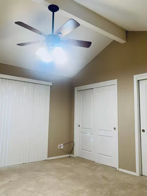 124 Queen Ln, Madera, CA 93637 photo 9