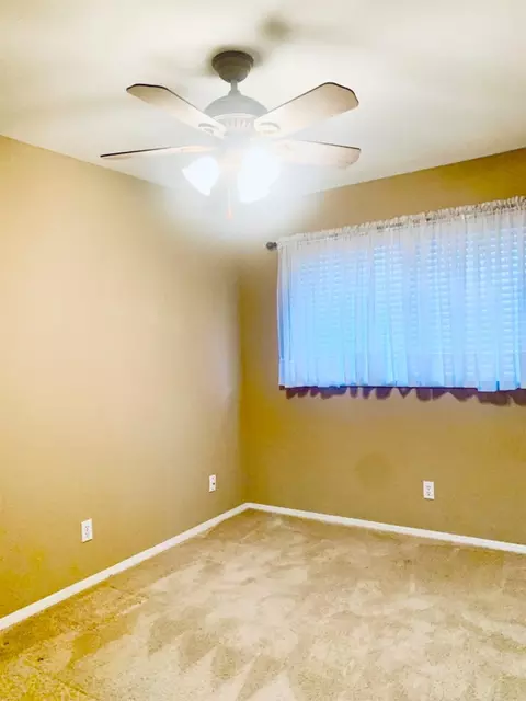 124 Queen Ln, Madera, CA 93637 photo 13