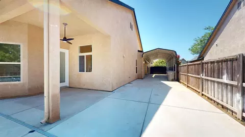 439 W Loyola Ave, Clovis, CA 93619 photo 24