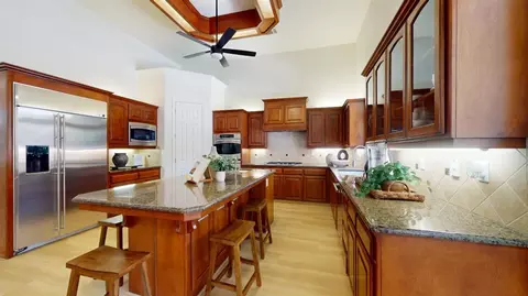 439 W Loyola Ave, Clovis, CA 93619 photo 6