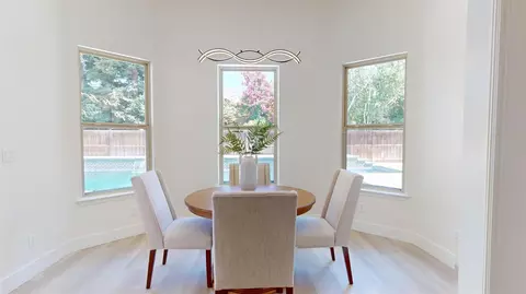 439 W Loyola Ave, Clovis, CA 93619 photo 5