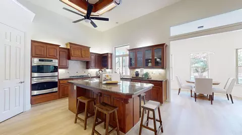 439 W Loyola Ave, Clovis, CA 93619 photo 7