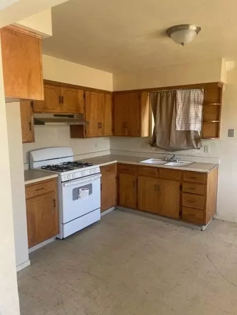 600 S D Street St, Madera, CA 93638 photo 5