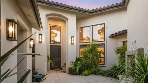 12375 N Via Il Prato Ave, Clovis, CA 93619 photo 3